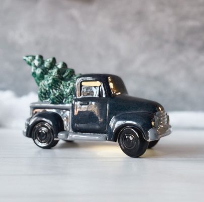 Truck with Tree Lantern Paint Class