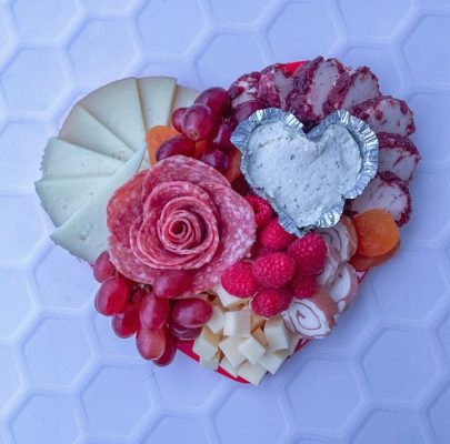 Make food lovely: Valentine's Board